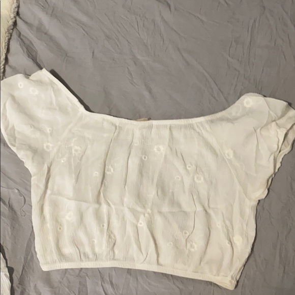 Top - Picture 2 of 3